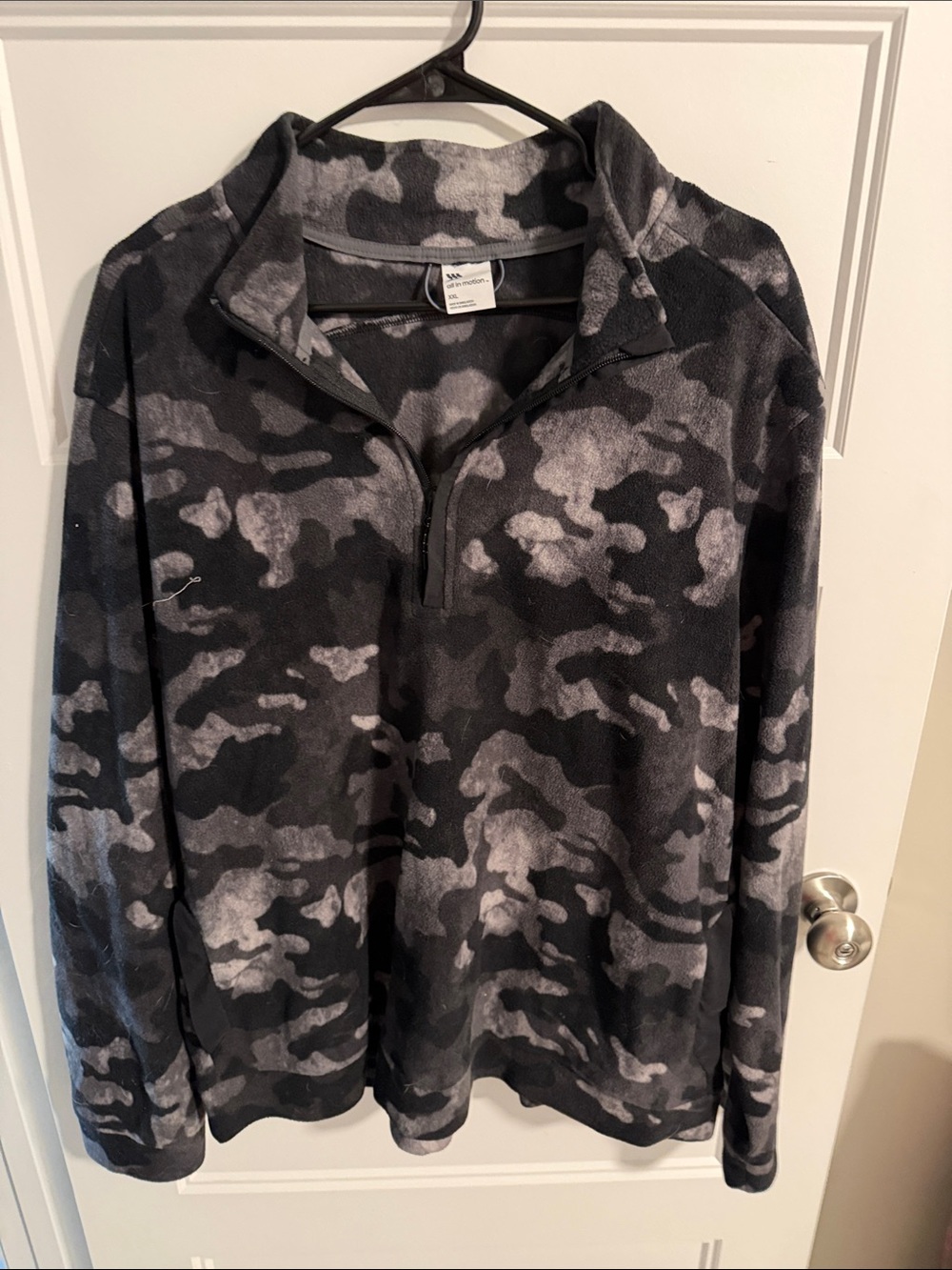 all in motion Men's Black and Gray Camo Half-Zip Fleece Pullover